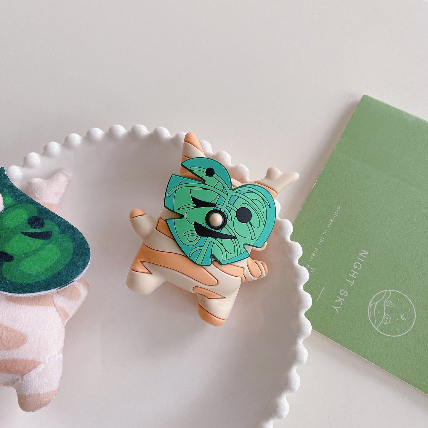 INSINC Creative Breath Of The Wild AirPods Case