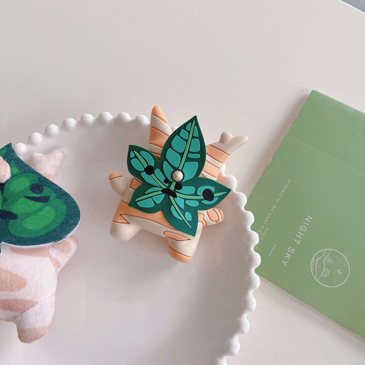 INSINC Creative Breath Of The Wild AirPods Case