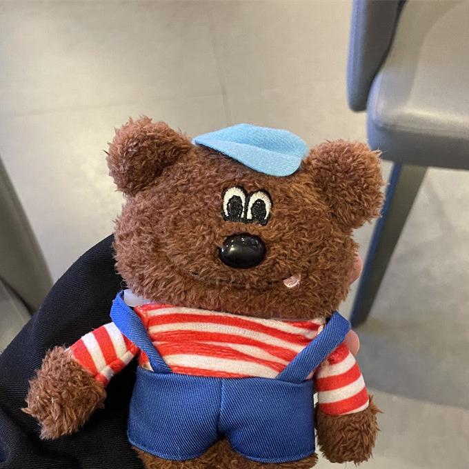 AirPods Bag | INSNIC Creative Autumn And Winter Cute Hat Brown Bear