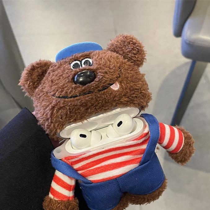 AirPods Bag | INSNIC Creative Autumn And Winter Cute Hat Brown Bear