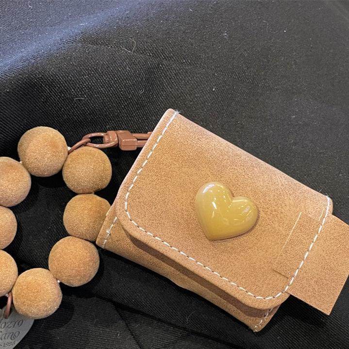 INSNIC Velvet Heart AirPods Purse: Winter Plush Case