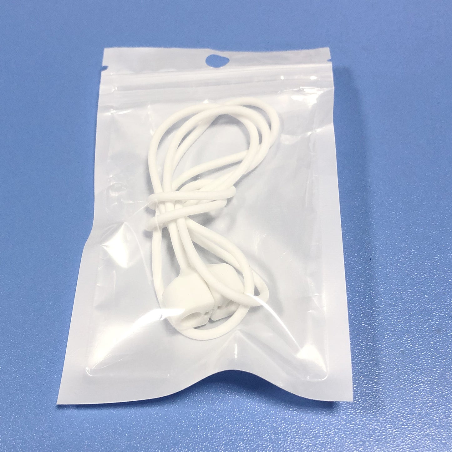 Airpods anti lost Chain | INSNIC Creative Soft Silicone Magnetic Attraction