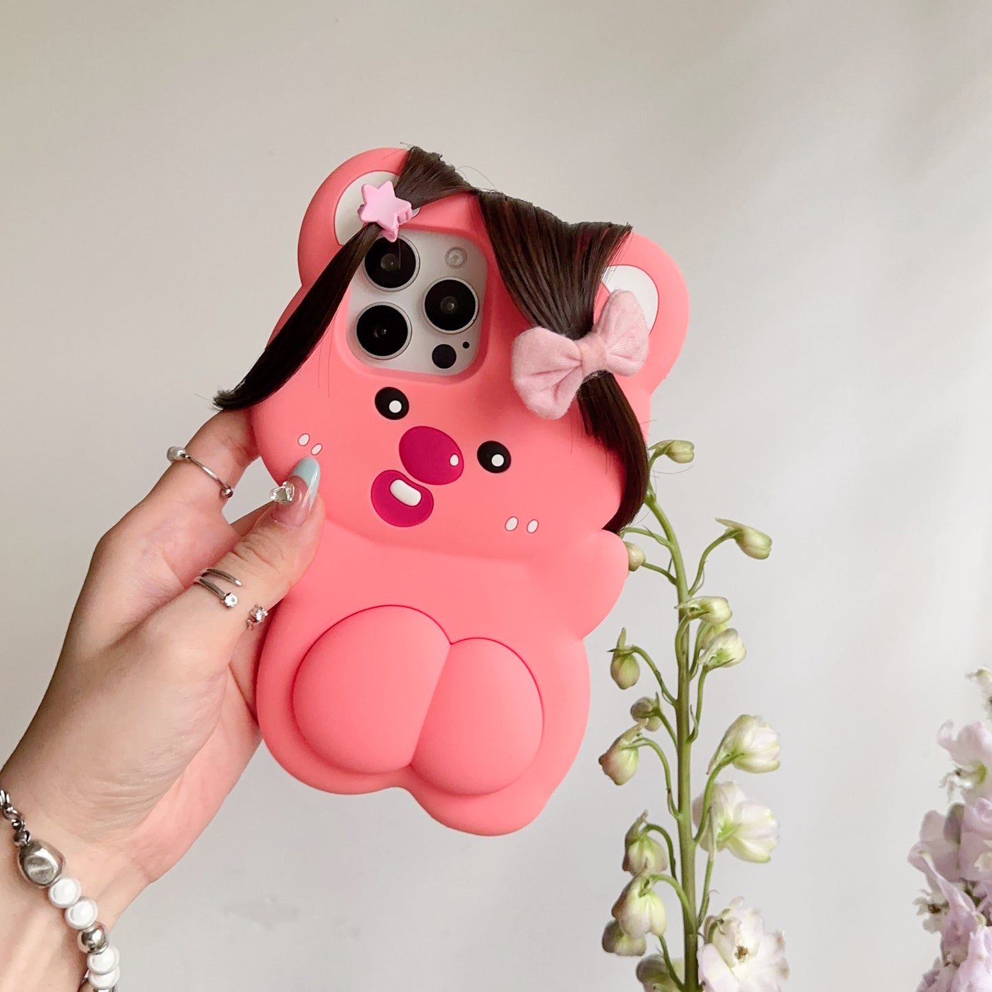 INSNIC Pressable Little Beaver iPhone Case– Quirky Animal-Inspired Design, Soft Silicone & Premium Protection