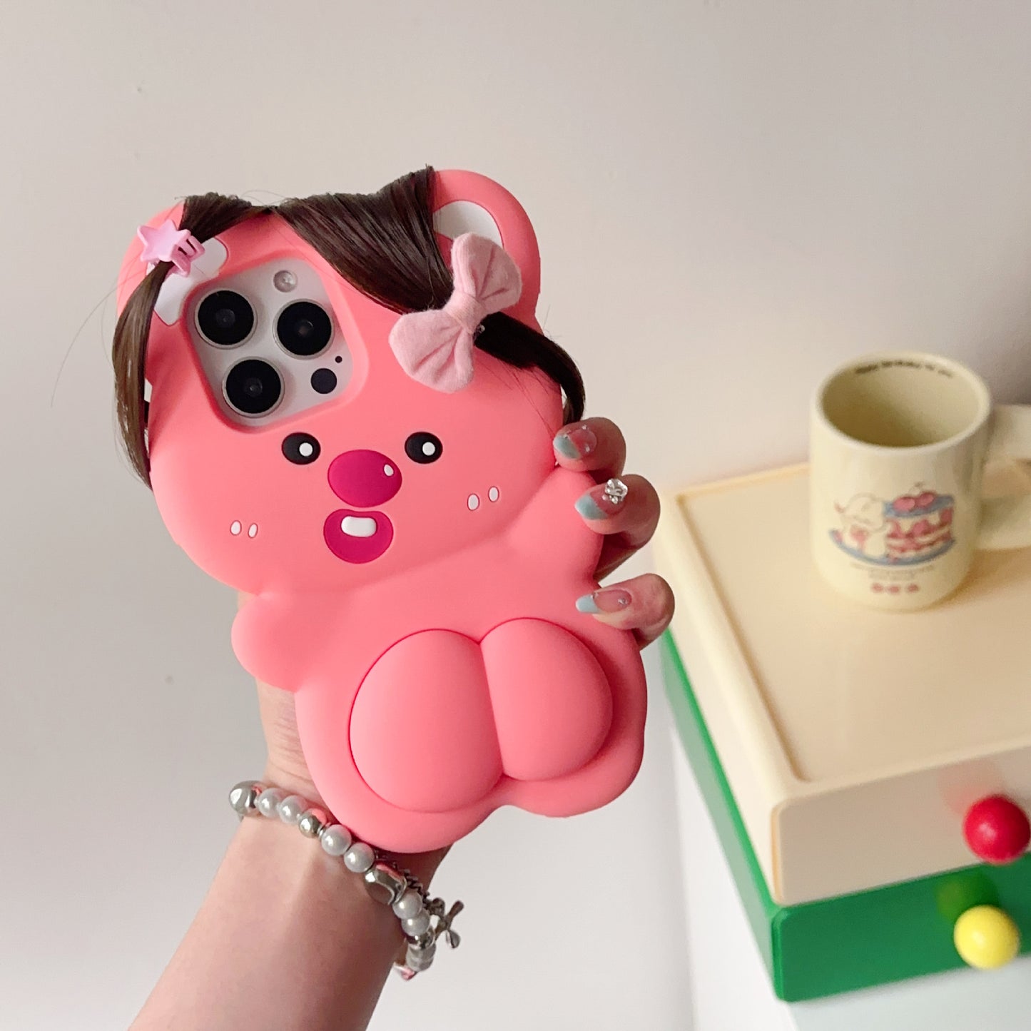 INSNIC Pressable Little Beaver iPhone Case– Quirky Animal-Inspired Design, Soft Silicone & Premium Protection