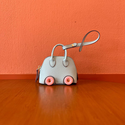 INSNIC Retro Car AirPodspro3 Pouch: Vibrant Mini Vehicle Case