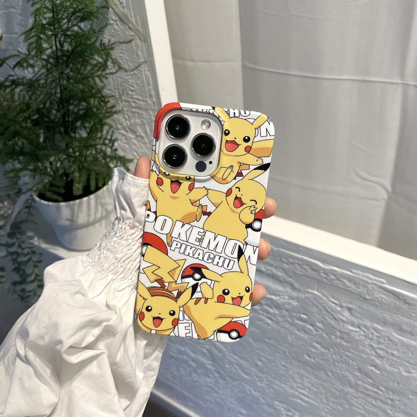 iPhone case | INSNIC Full Screen Pikachu Film Hard Cover